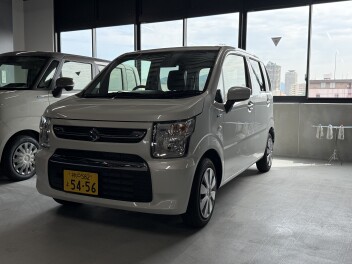 ハイブリッド車　紹介 ②